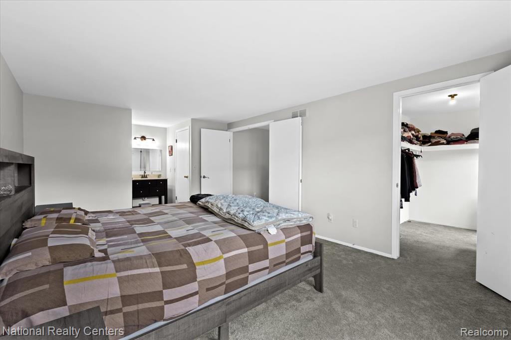 42142 Roscommon Street, Novi, MI 48167 — Photo 17