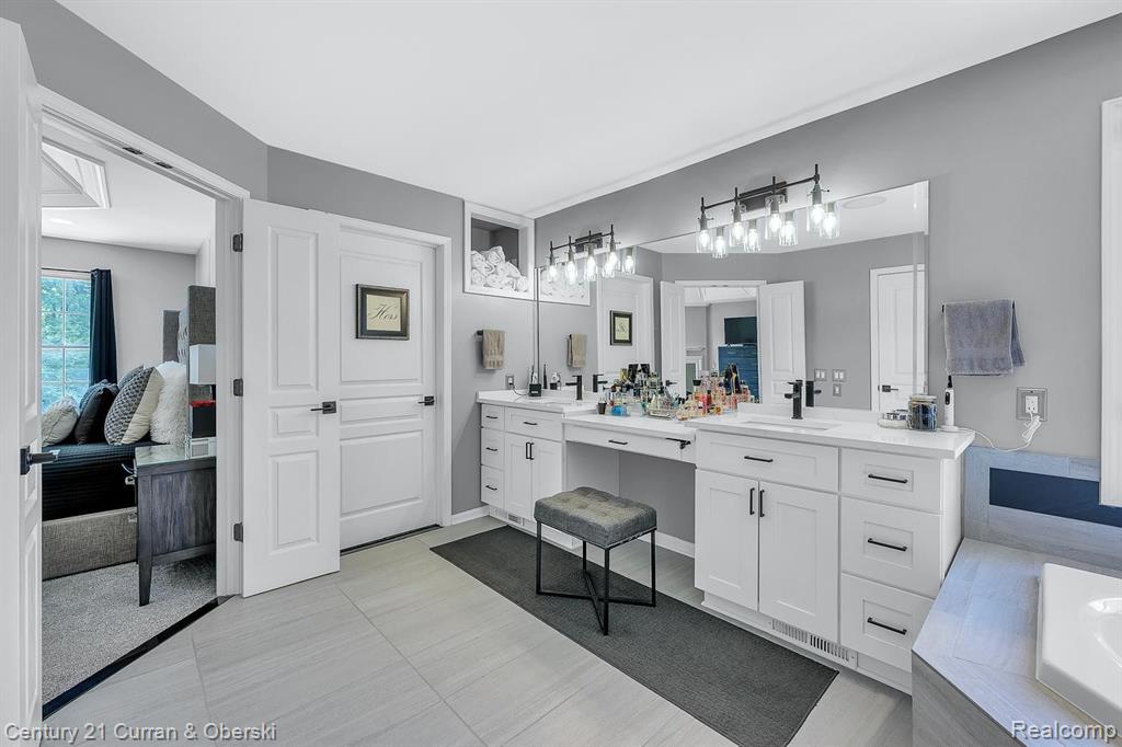 49251 STANTON, Canton, MI 48188 — Photo 24