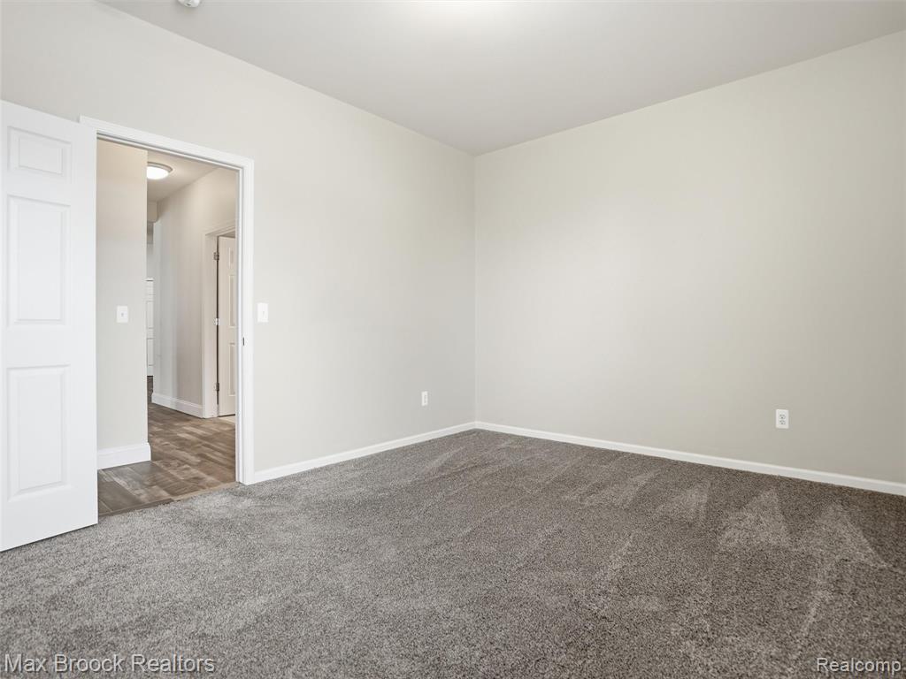 57103 Decora Park Boulevard, New Haven, MI 48048 — Photo 33