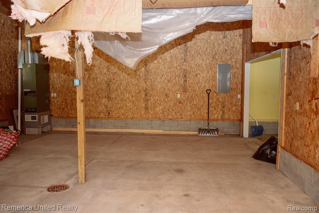 509 COLLINGWOOD Street, Houghton Lake, MI 48629 — Photo 21