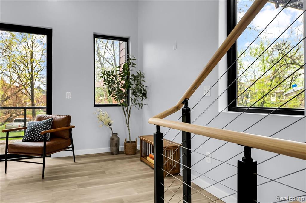 177 Gladstone, Detroit, MI, 48202