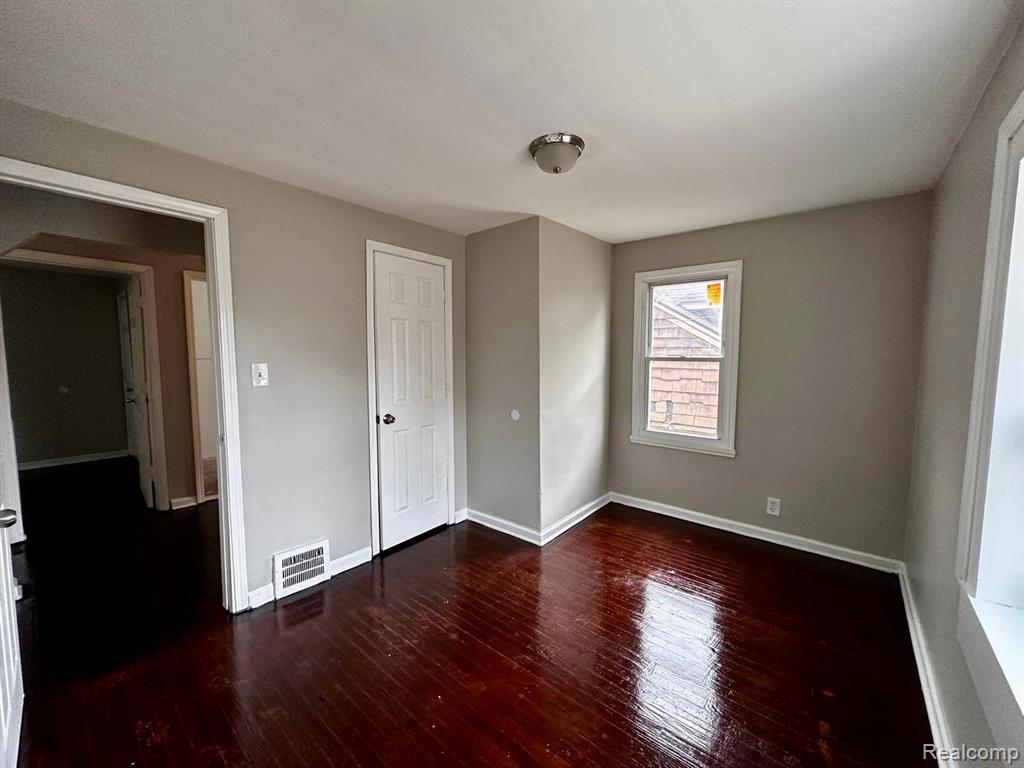 20014 Hull Street, Detroit, MI 48203 — Photo 6