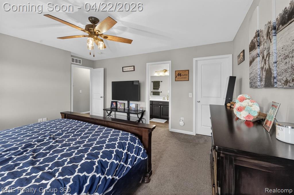 2743 Au Gres River Drive, Fowlerville, MI, 48836