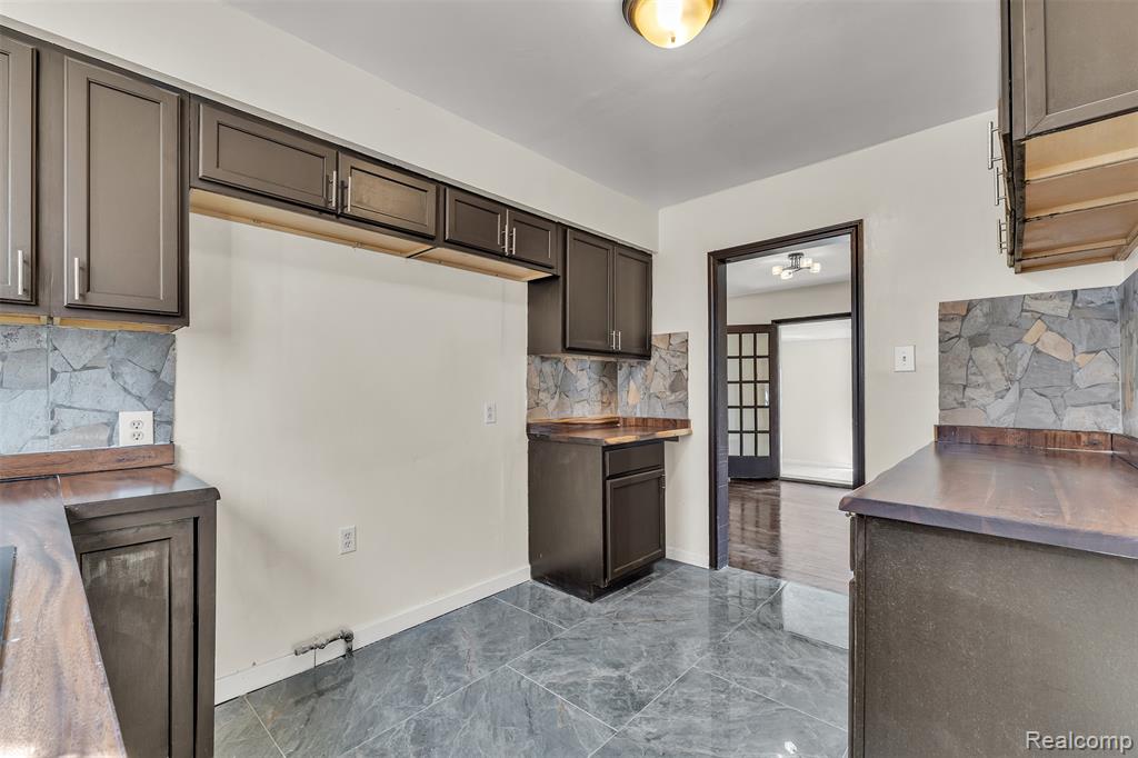 13431 Hartwell Street, Detroit, MI 48227 — Photo 19