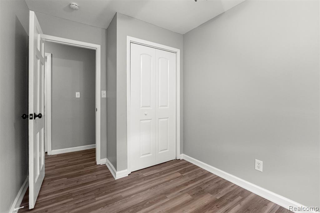 5228 Fletcher Street, Wayne, MI 48184 — Photo 18