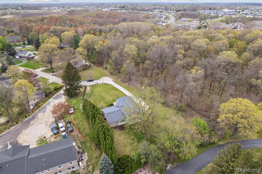 7915 LITTLE FARM Lane, West Bloomfield, MI — Photo 47