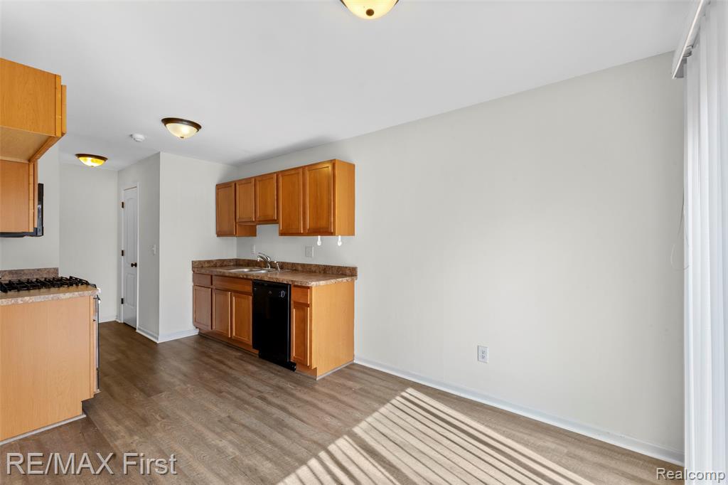 41128 Northwind Drive, Canton, MI 48188 — Photo 12