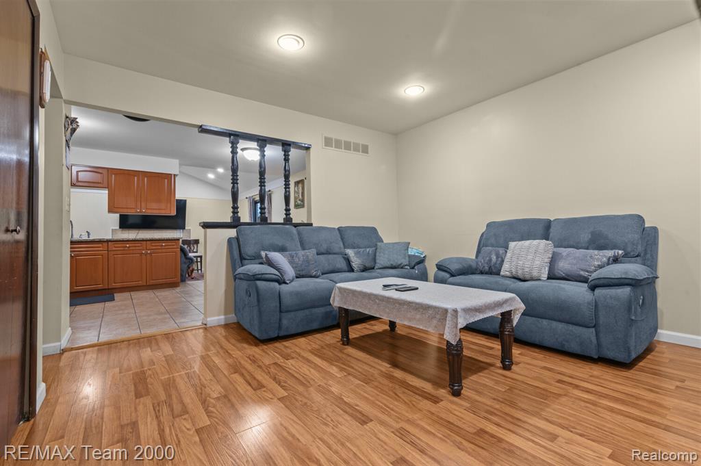 40220 Walter Drive, Sterling Heights, MI 48310 — Photo 5