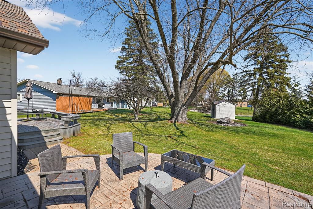 16147 Silvercrest Drive, Fenton, MI 48430 — Photo 51