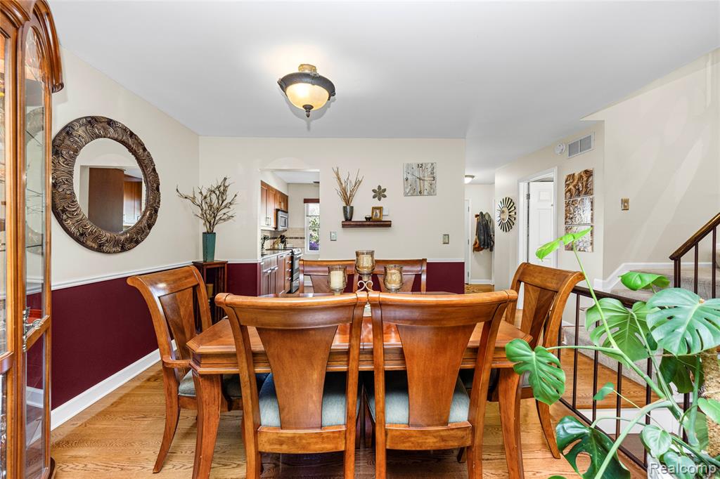42683 Savoy Court, Northville, MI 48167 — Photo 15