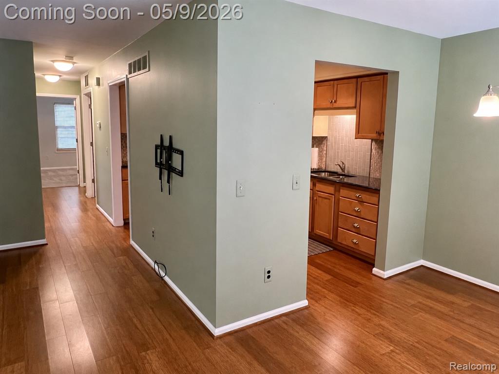 303 Doremus Lane, Saint Clair Shores, MI 48080 — Photo 12