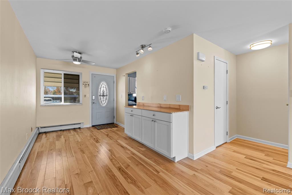 26902 Sandy Hill Court, 15, New Hudson, MI 48165 — Photo 11