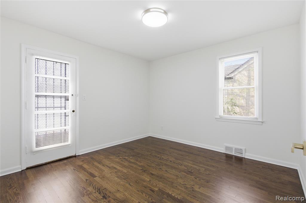 18645 Ardmore Street, Detroit, MI 48235 — Photo 12