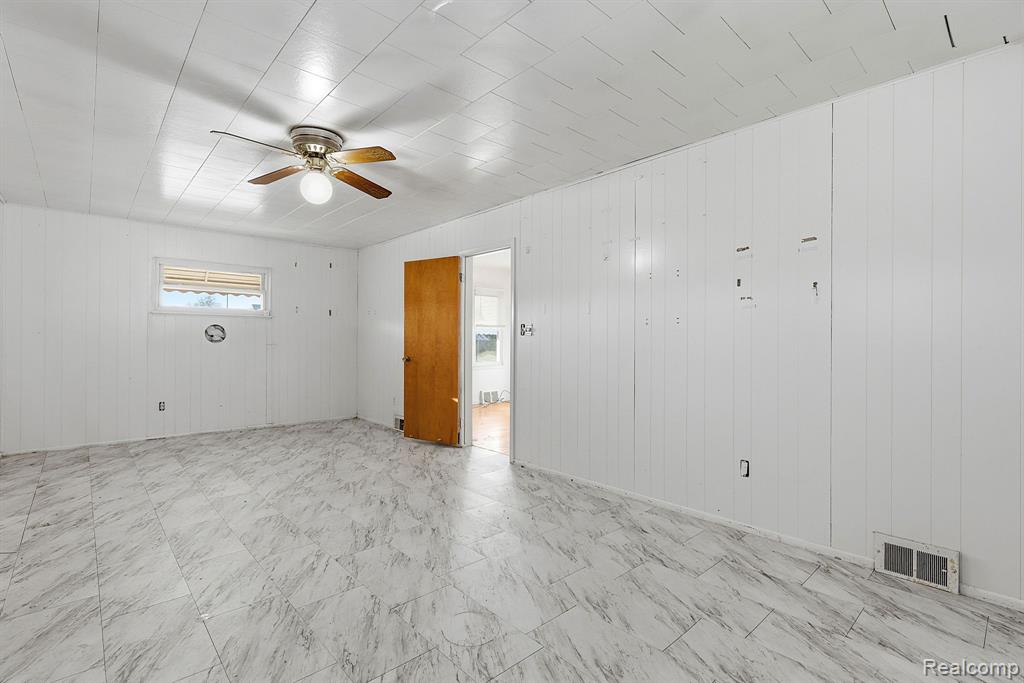6000 Penrod Street, Detroit, MI 48228 — Photo 18
