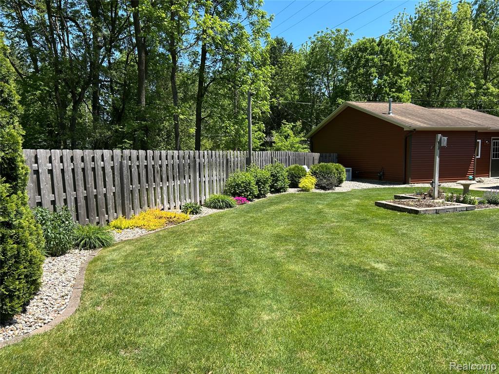 315 Romain Road, Caro, MI 48723 — Photo 7