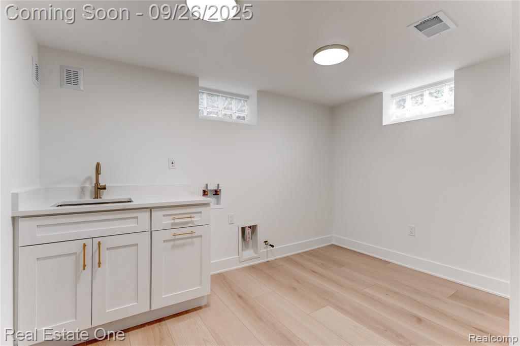 4702 Thorncroft Avenue, Royal Oak, MI 48073 — Photo 26