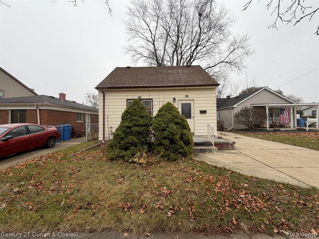 5692 Highview Street, Dearborn Heights, MI 48127 — Photo 12