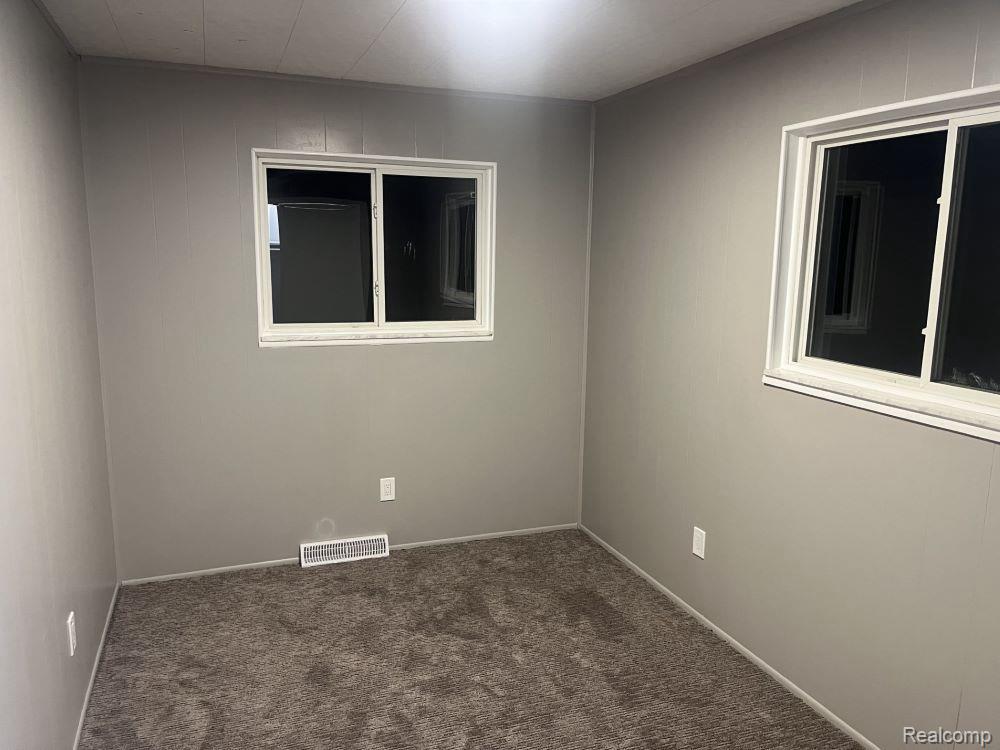 4445 OAKVISTA Avenue, Clarkston, MI — Photo 10