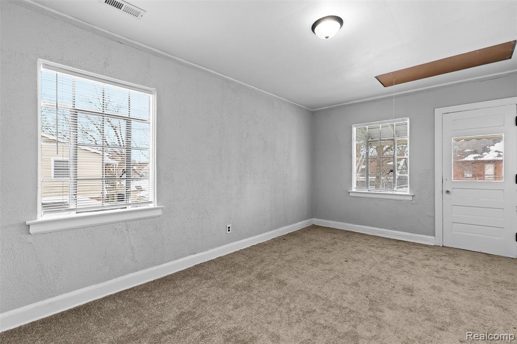 5243 Devonshire Road, Detroit, MI 48224 — Photo 8