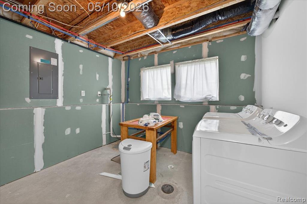 4366 Timber Line Lane, Grand Blanc, MI 48439 — Photo 30
