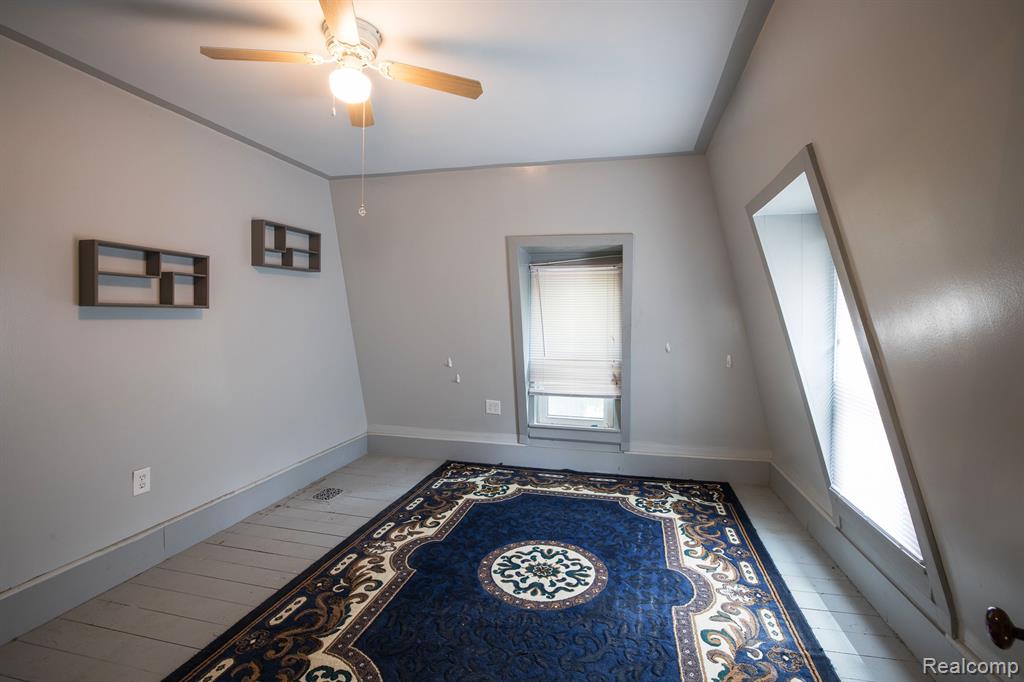 610 S CLINTON Street, Stockbridge, MI 49285 — Photo 18