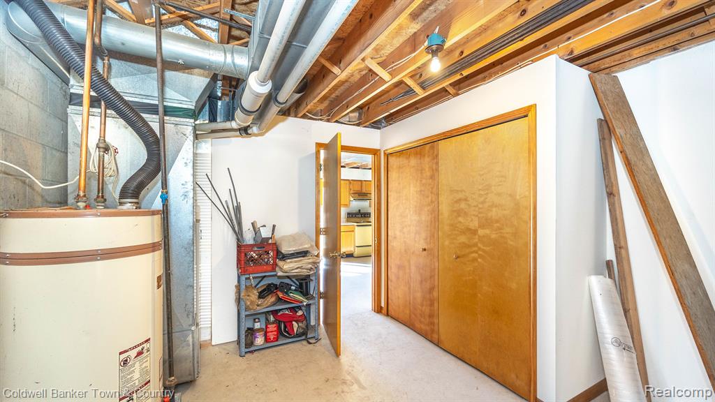 5427 OAK GROVE Road, Howell, MI 48855 — Photo 51