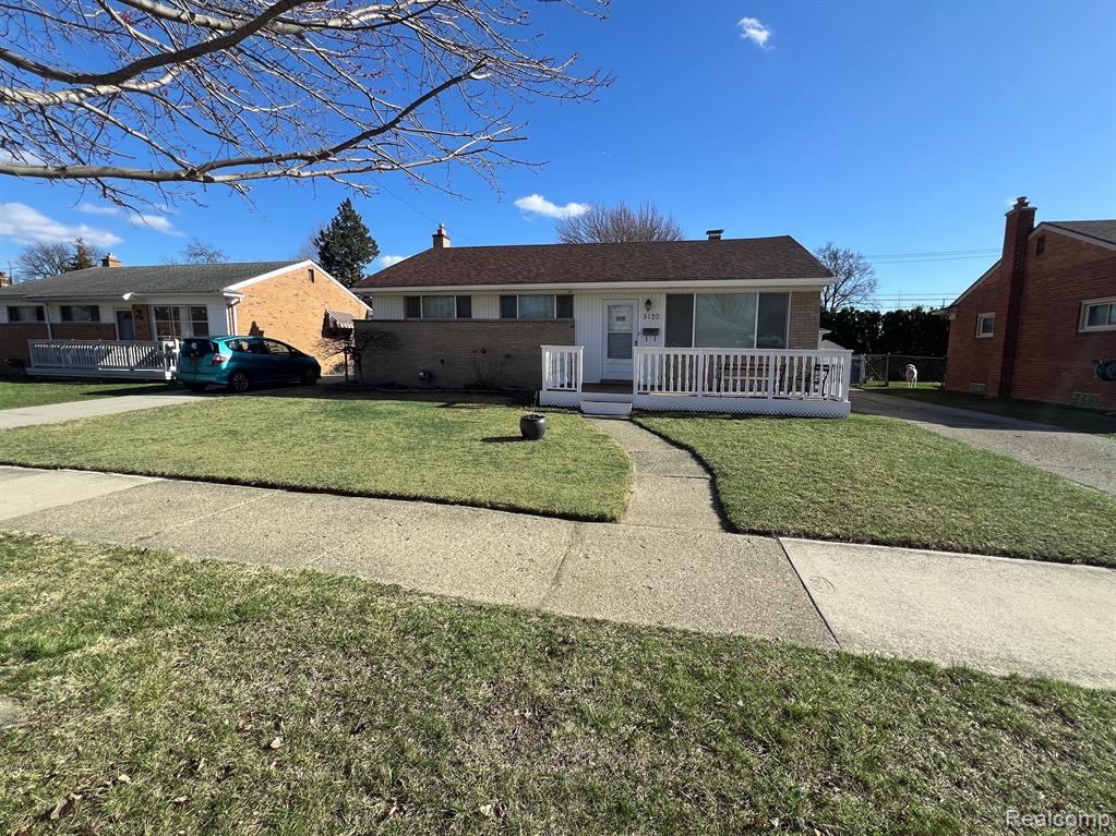 5120 CANTERBURY Lane, Warren, MI 48092 — Photo 3