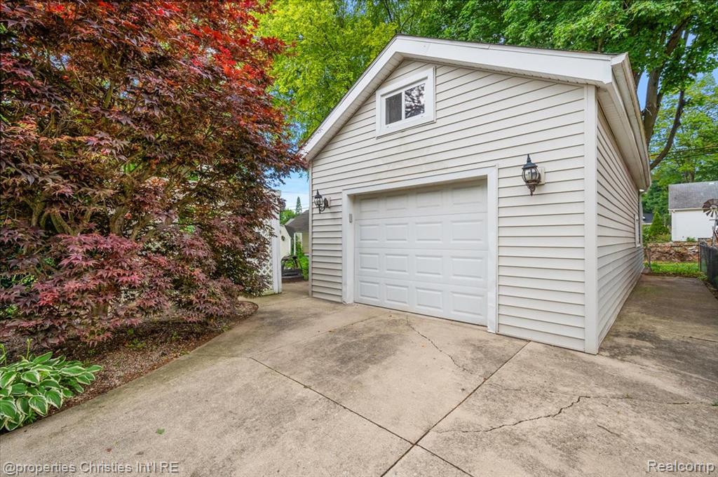 735 Novi Street, Northville, MI 48167 — Photo 43