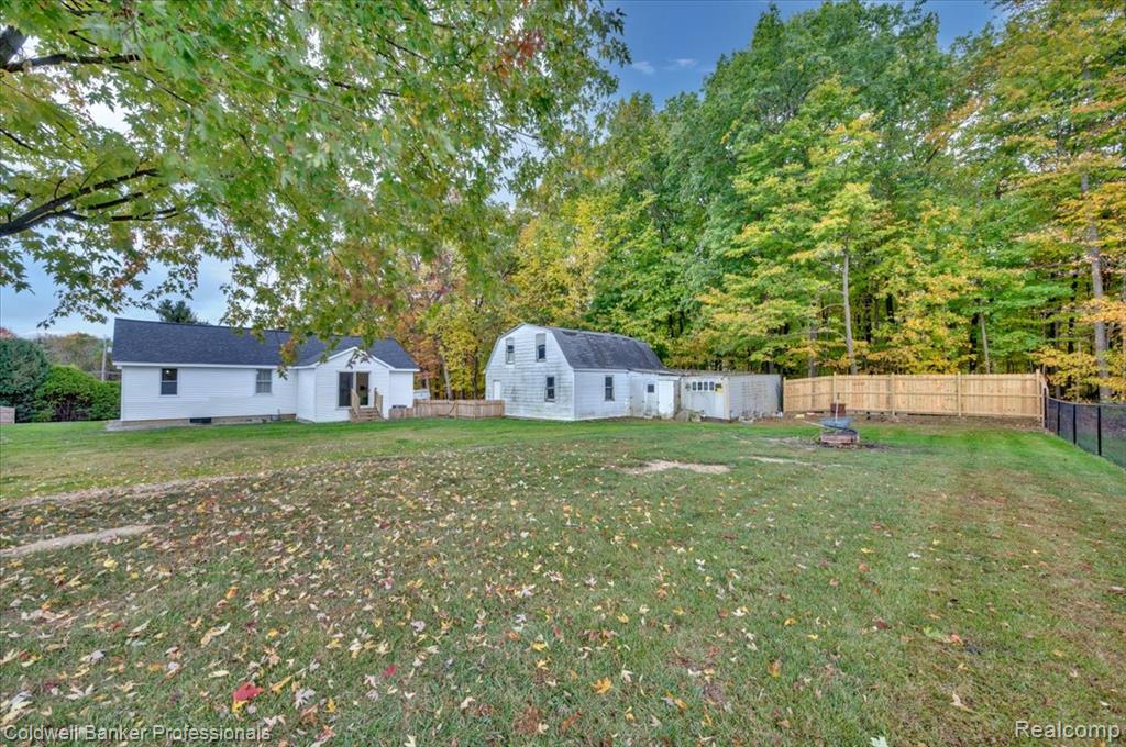 152 Mapleleaf Road S Mapleleaf Road, Lapeer, MI 48446 — Photo 21