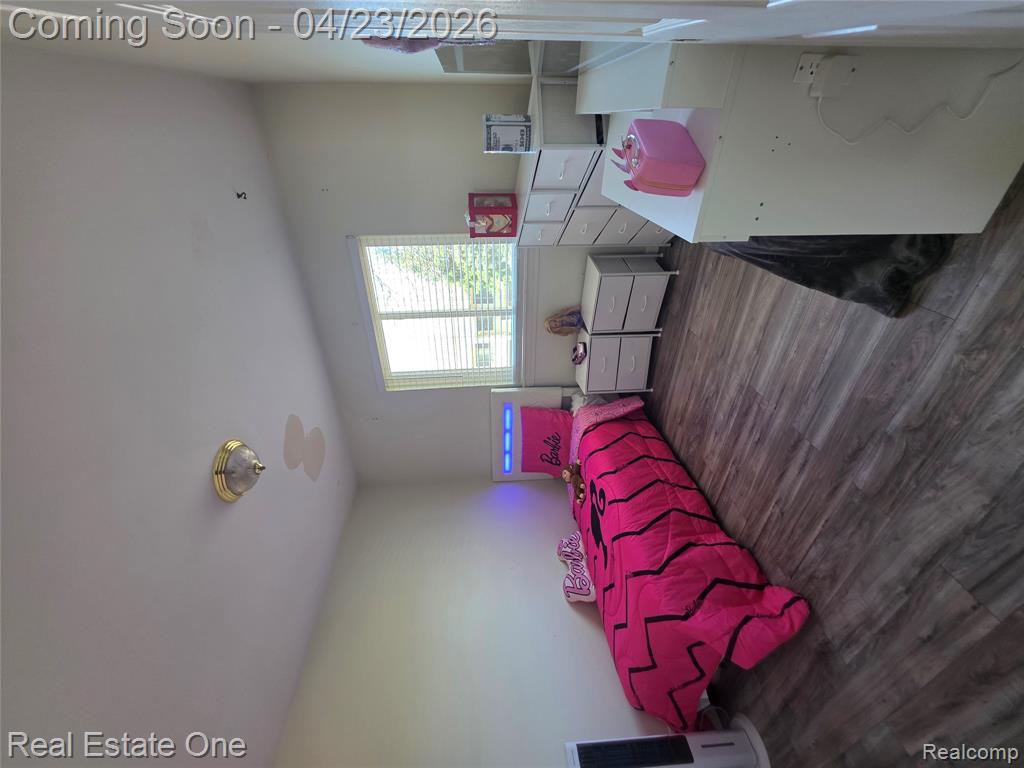 2898 Roundtree Drive, Troy, MI 48083 — Photo 38