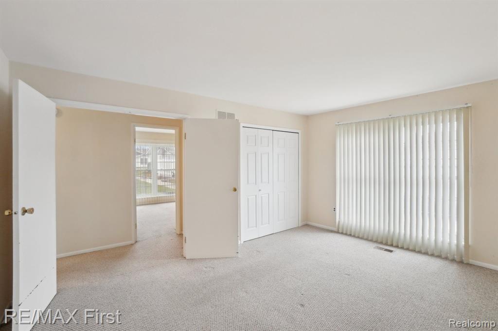 22768 RENFORD Street, Novi, MI — Photo 15