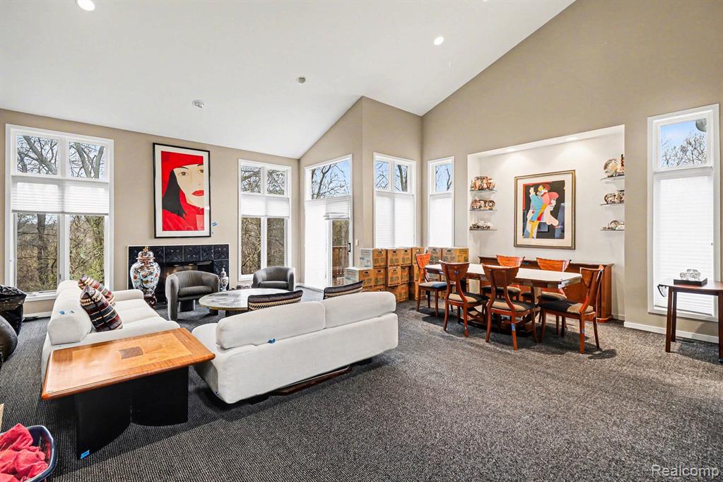6426 Country Shire Lane, West Bloomfield, MI 48323 — Photo 24