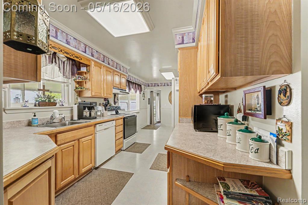 5211 Newberry Street, Wayne, MI 48184 — Photo 11