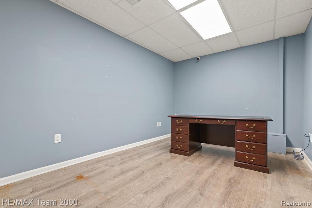 5153 S Beech Daly Street, Dearborn Heights, MI 48125 — Photo 18