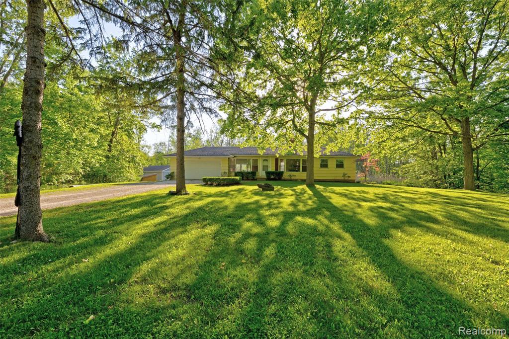 5890 Grange Hall Road, Holly, MI 48442 — Photo 53