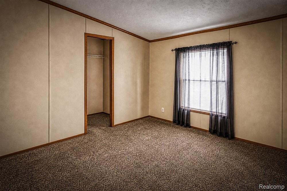 2670 Biscayne Court, Lapeer, MI 48446 — Photo 7