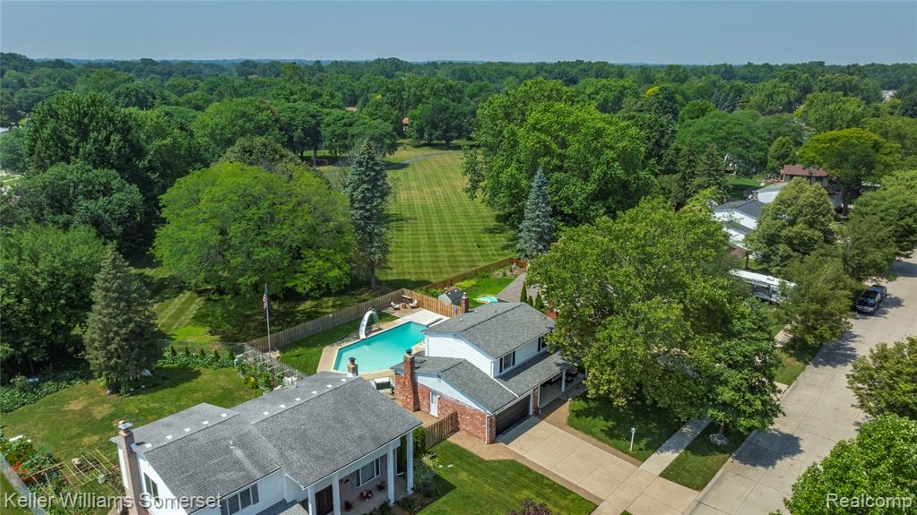5795 LIMESTONE Drive, Troy, MI 48085 — Photo 54