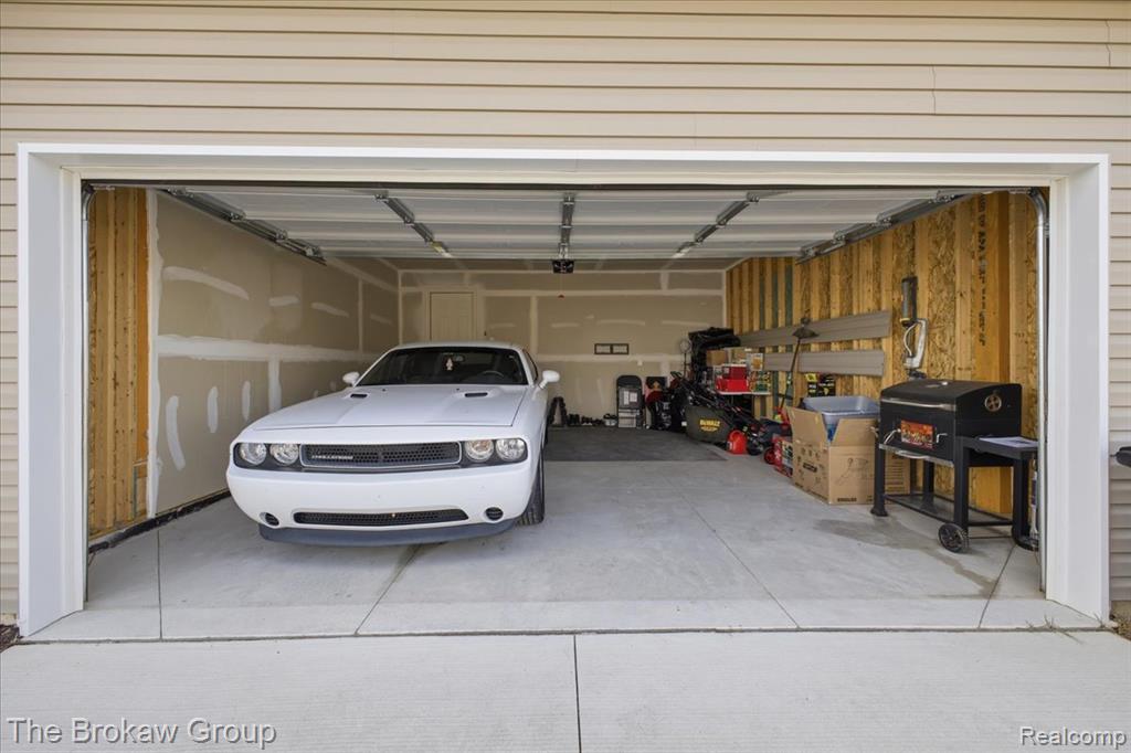 2222 Champion Drive, Burton, MI 48519 — Photo 49