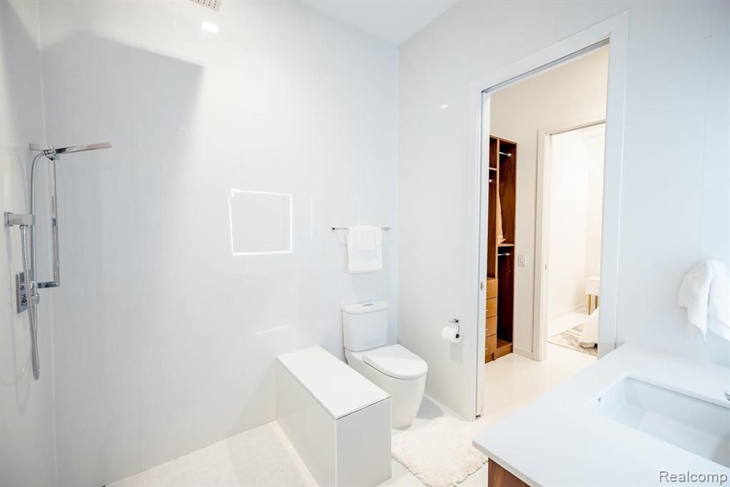 400 S Old Woodward, Birmingham, MI 48009 — Photo 4