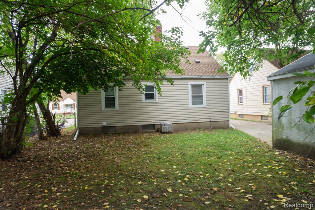 727 Waldman Avenue, Flint, MI 48507 — Photo 10