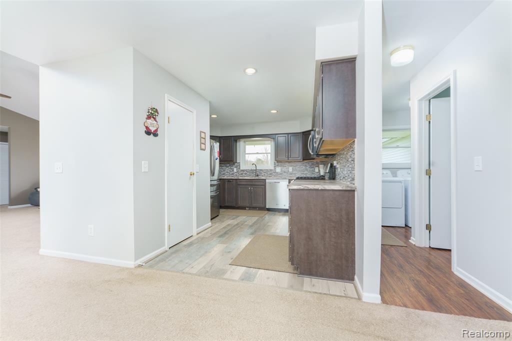 10488 W Grand River Road, Fowlerville, MI 48836 — Photo 8
