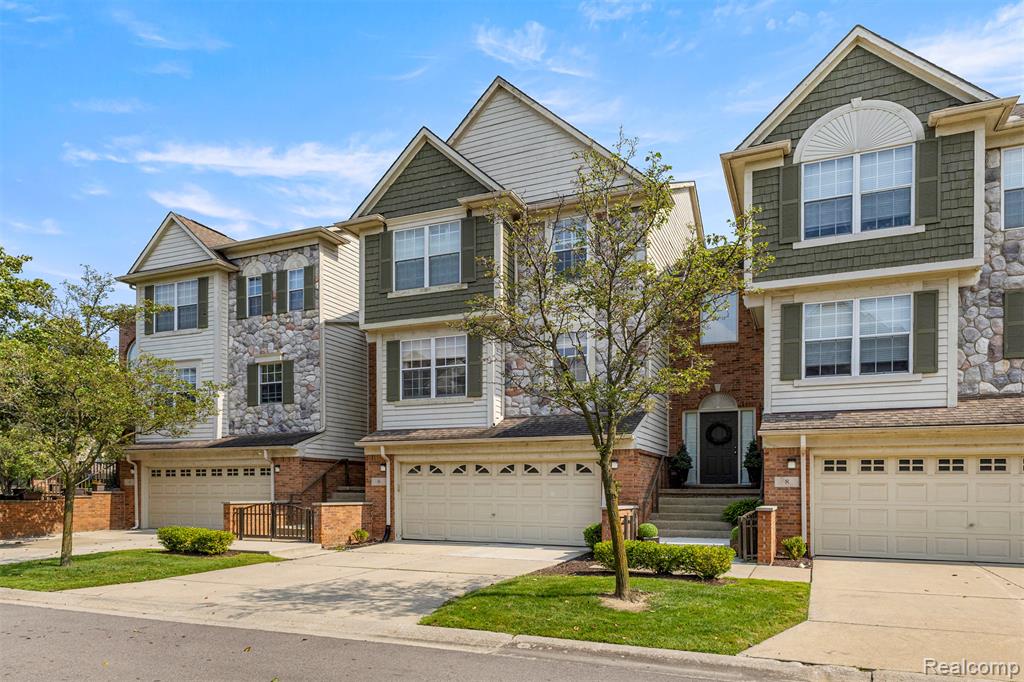 6 Bradford Court, Dearborn, MI 48126 — Photo 2