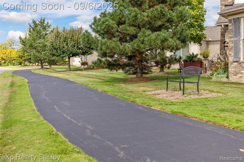 50165 Pepper Tree Drive, 52, Macomb, MI 48044 — Photo 4