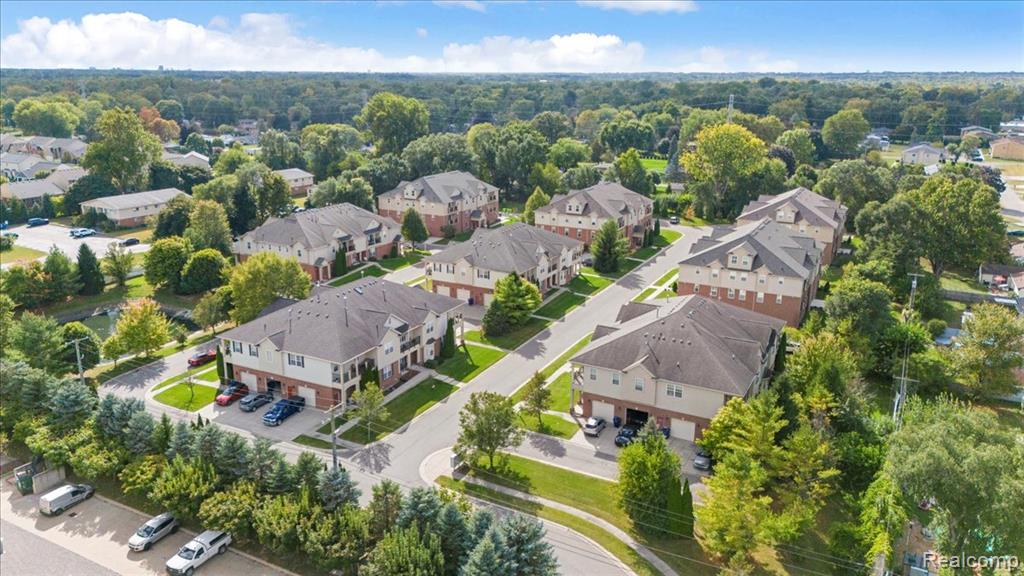5656 Flagstaff Pines Drive, 406, Shelby Twp, MI 48317 — Photo 32