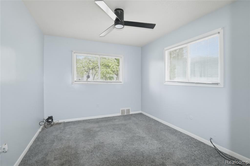 2555 W Boston Boulevard, Detroit, MI 48206 — Photo 20