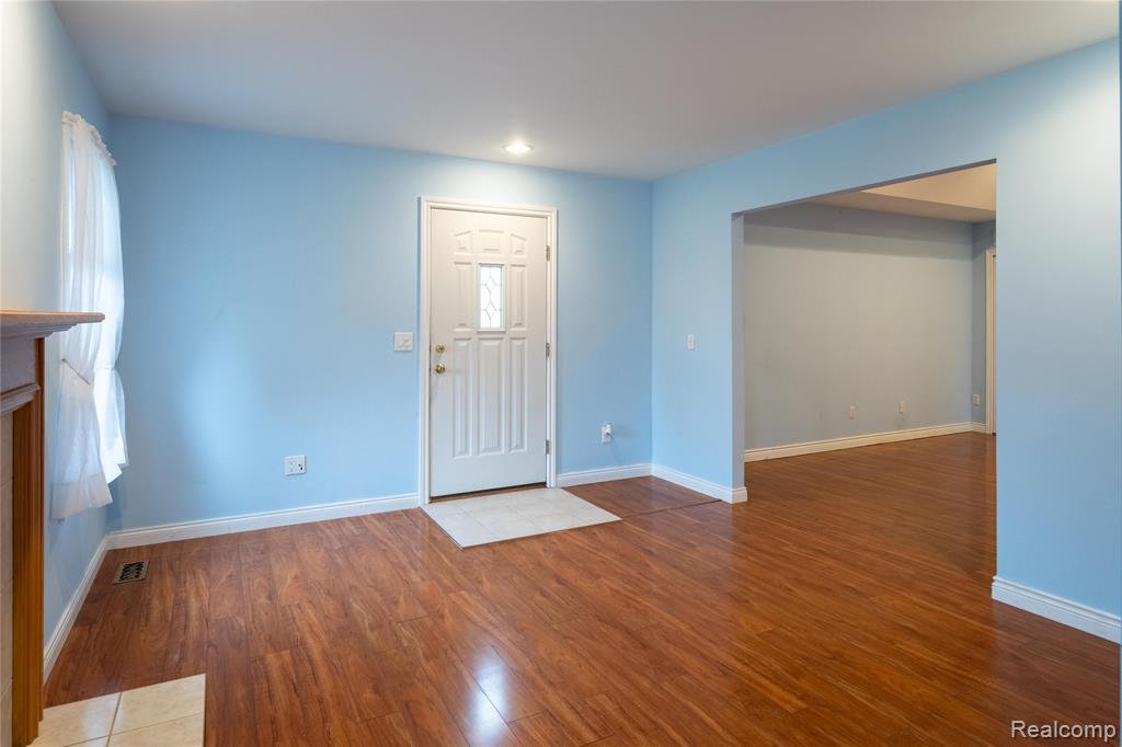 54676 Carnation Drive, Macomb, MI 48042 — Photo 31