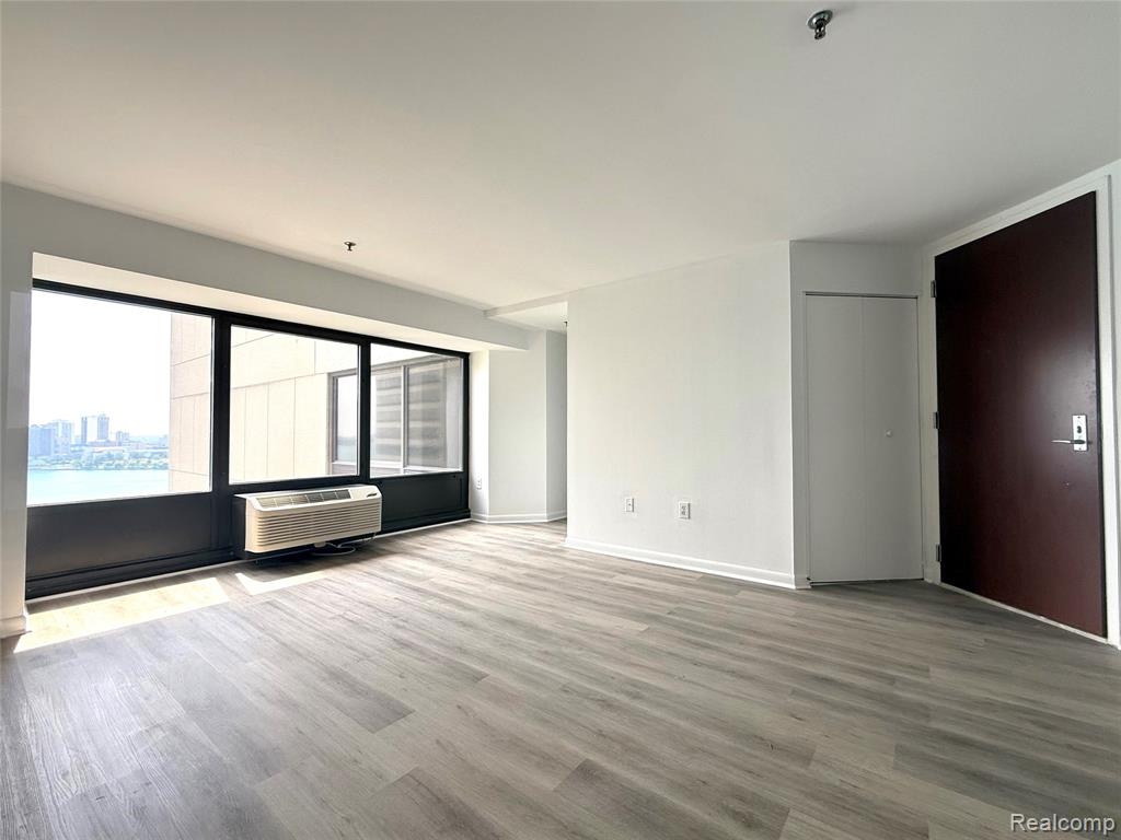 1001 W Jefferson, 17G, Detroit, MI 48226 — Photo 3