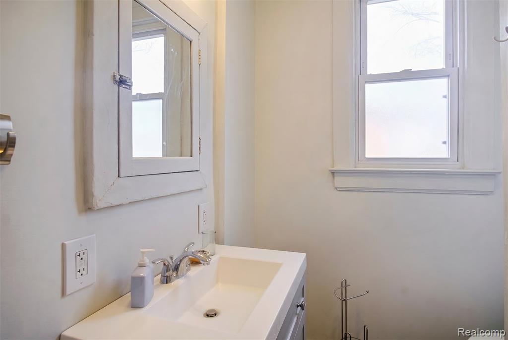 4746 Chopin Street, Detroit, MI 48210 — Photo 28