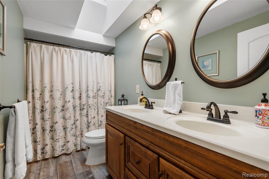 41961 Saltz Road, Canton, MI 48187 — Photo 34