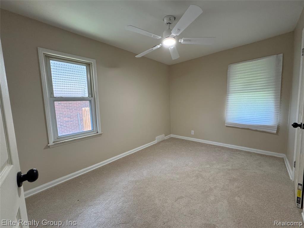 19351 Plainview Avenue W, Detroit, MI 48219 — Photo 10
